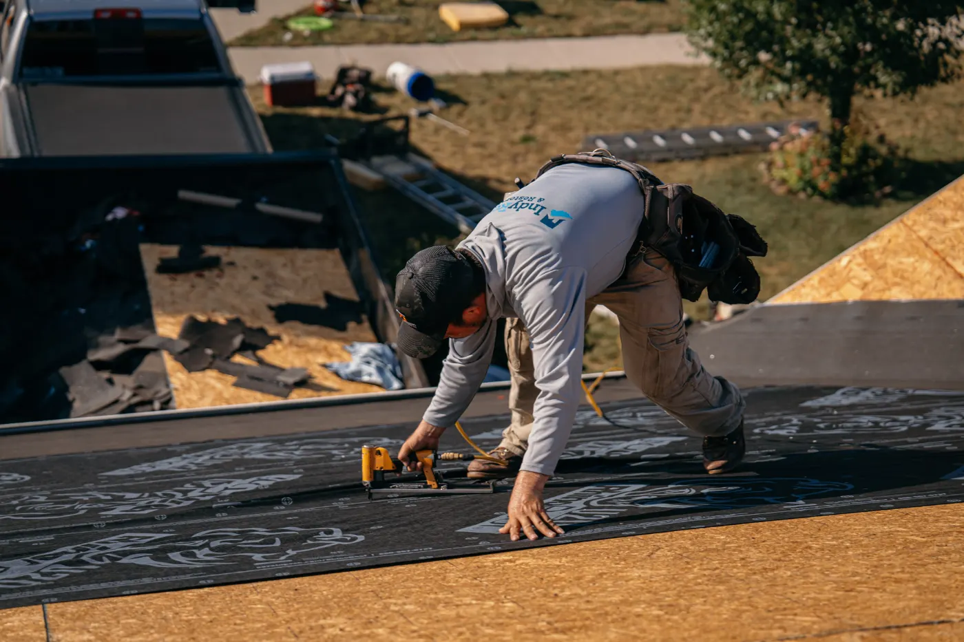 Commercial roof inspection documented in Summitville